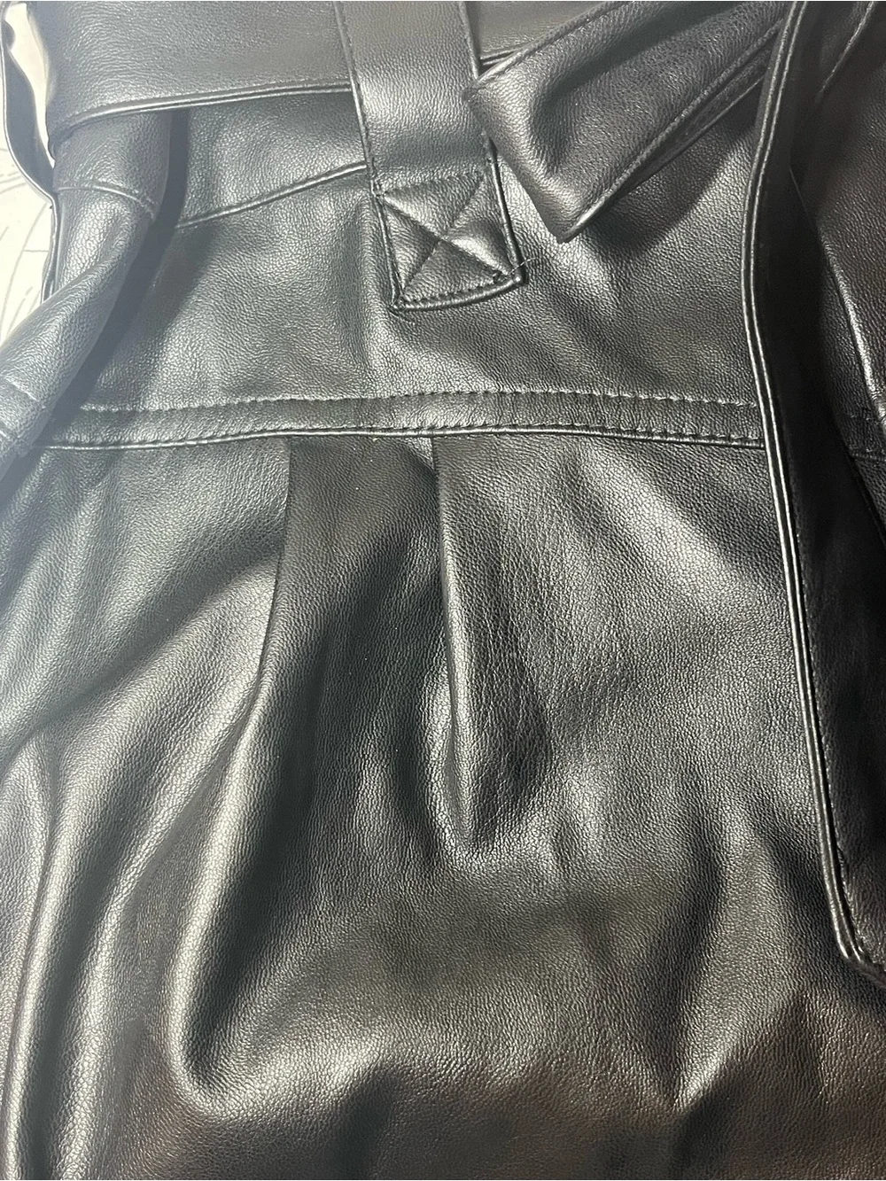 Vegan Leather High-Waist Paperbag Shorts - Black, size Small